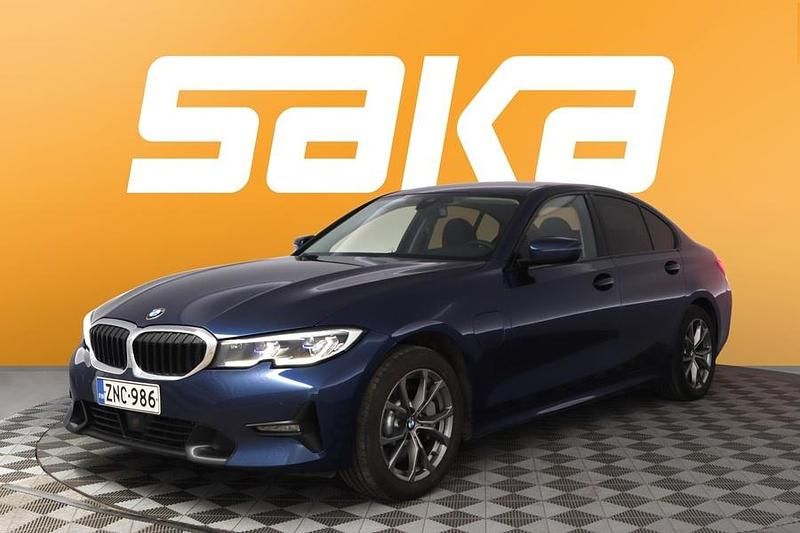 Käytetty BMW 330e Sport Line 252 HP (185 kW) 2020 Sedan