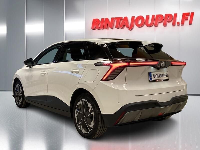 Käytetty MG MG4 EV Luxury 150 kW (204 HP) 2023 Viistoperä
