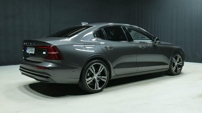 Käytetty Volvo S60 Performance 456 HP (335 kW) 2023 Sedan