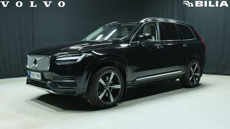 Käytetty Volvo XC90 Inscription 303 HP (222 kW) 2019 Musta Katumaasturi