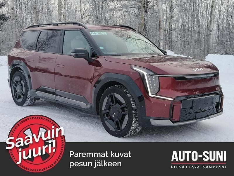 Käytetty 2024 Kia EV9 GT-Line Katumaasturi | 66 790 € (Perustarjous) - Kuva 1/4