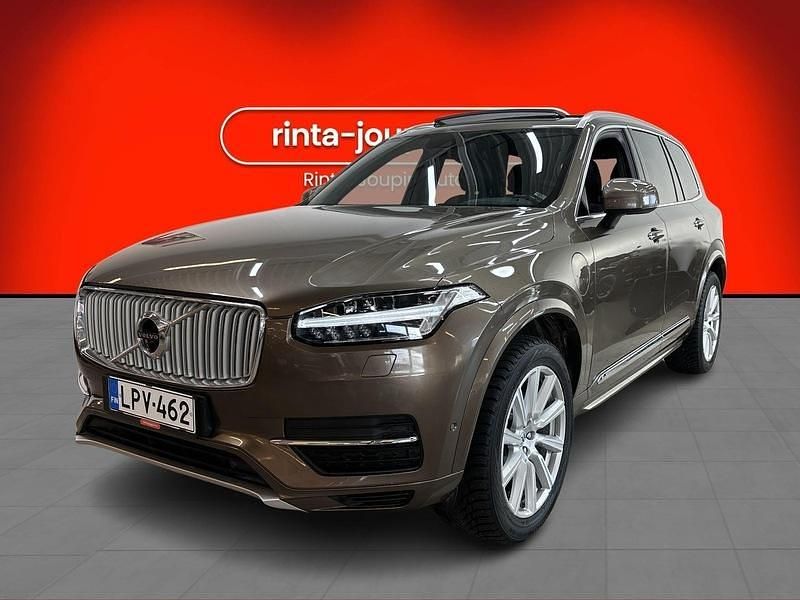 Käytetty 2016 Volvo XC90 Inscription Katumaasturi | 29 430 € (Hyvä tarjous) - Kuva 1/3
