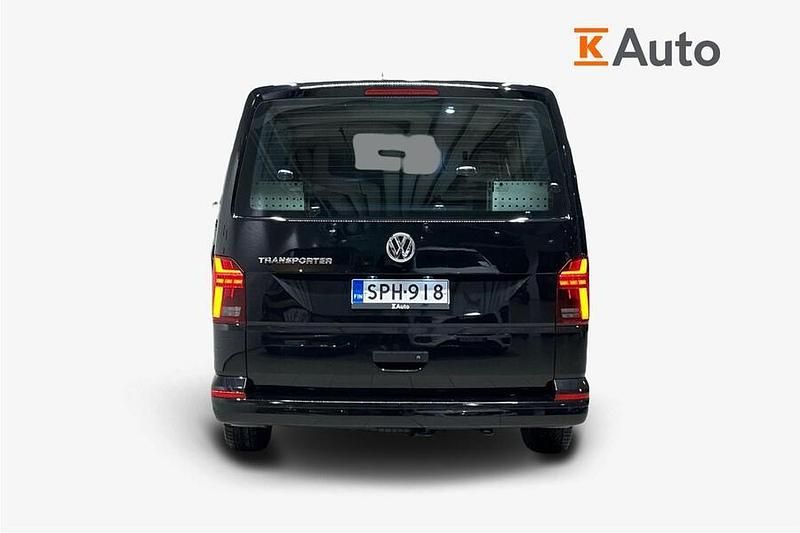 Käytetty VW T6.1 150 HP (110 kW) 2023 Musta Van