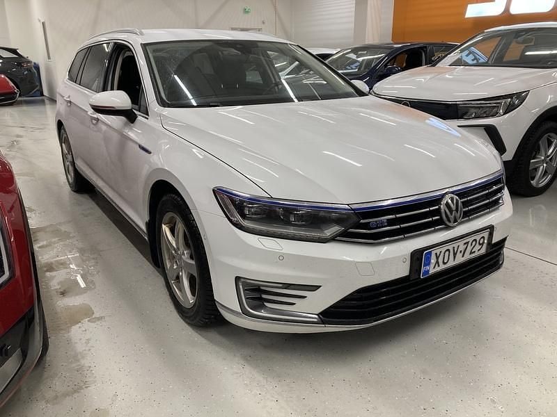 Käytetty VW Passat GTE 156 HP (114 kW) 2018 Farmari