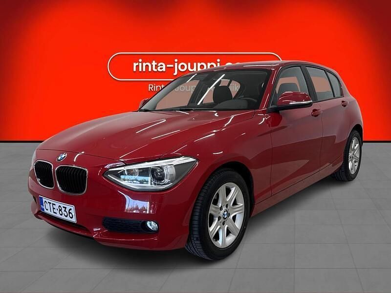 Punainen Käytetty 2015 BMW 114 Viistoperä | 13 490 € - Kuva 1/3