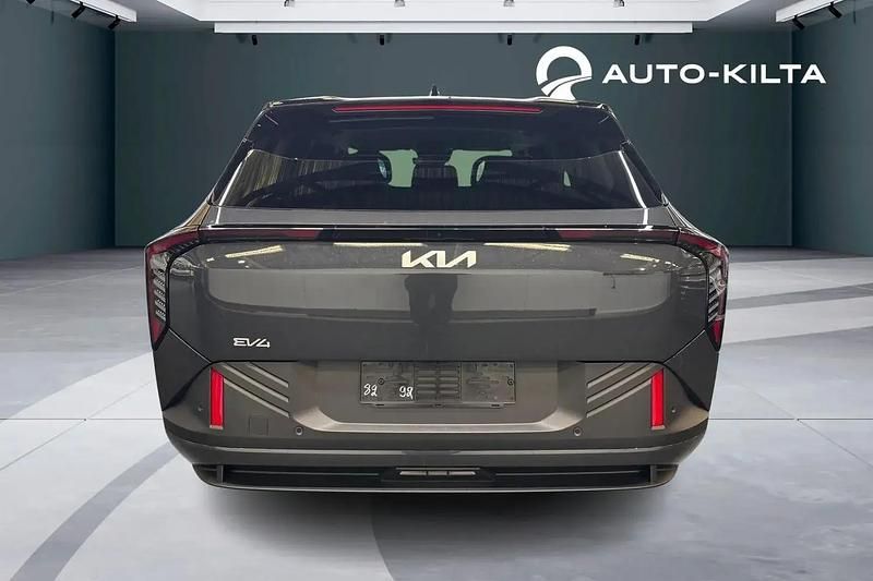 Uusi Kia EV4 Premium 11 kW (15 HP) 2026 Met. harmaa Viistoperä