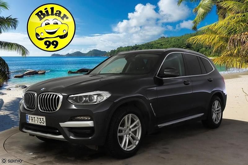 Käytetty 2021 BMW X3 Luxury Line Katumaasturi | 29 390 € (Supertarjous) - Kuva 1/3