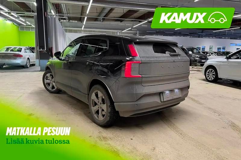Käytetty Volvo EX30 Performance 314 kW (428 HP) 2024 Musta Katumaasturi