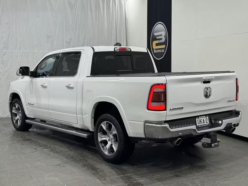 Käytetty Dodge Ram 264 HP (194 kW) 2020 Valkoinen Nouto