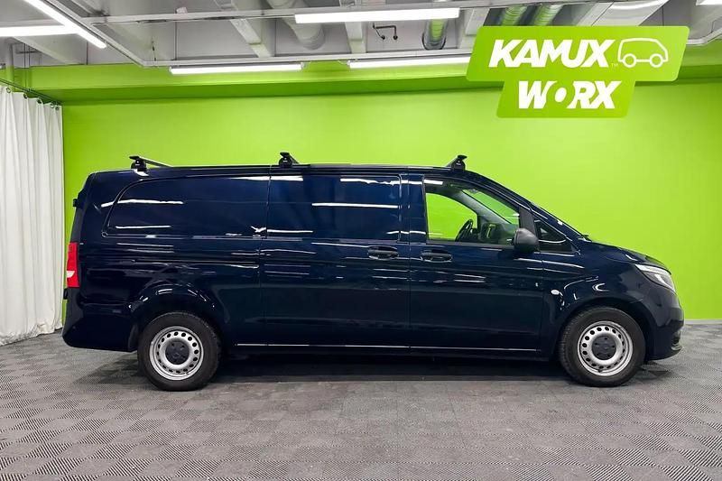 Käytetty Mercedes Vito 136 HP (100 kW) 2021 Sininen Van