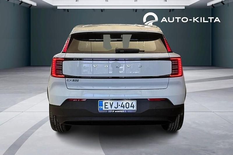 Käytetty Volvo EX30 Core 200 kW (272 HP) 2025 Met. sininen Katumaasturi