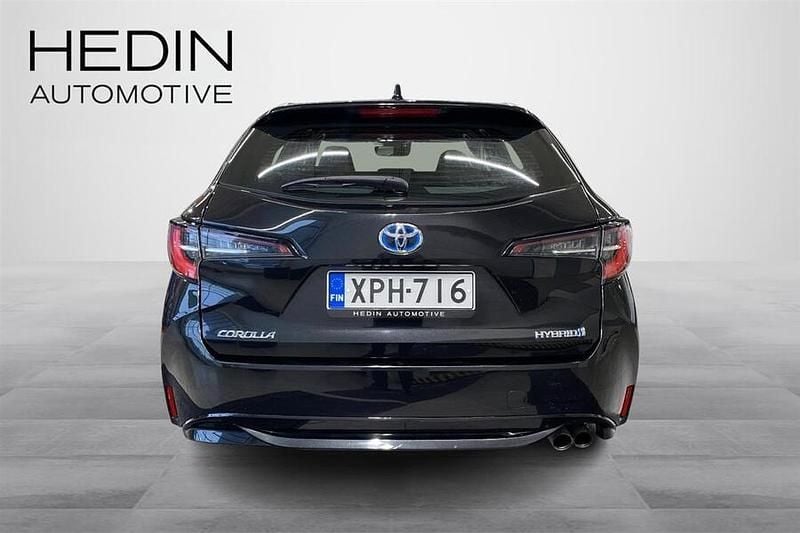 Käytetty Toyota Corolla Business Edition 184 HP (135 kW) 2020 Musta Farmari