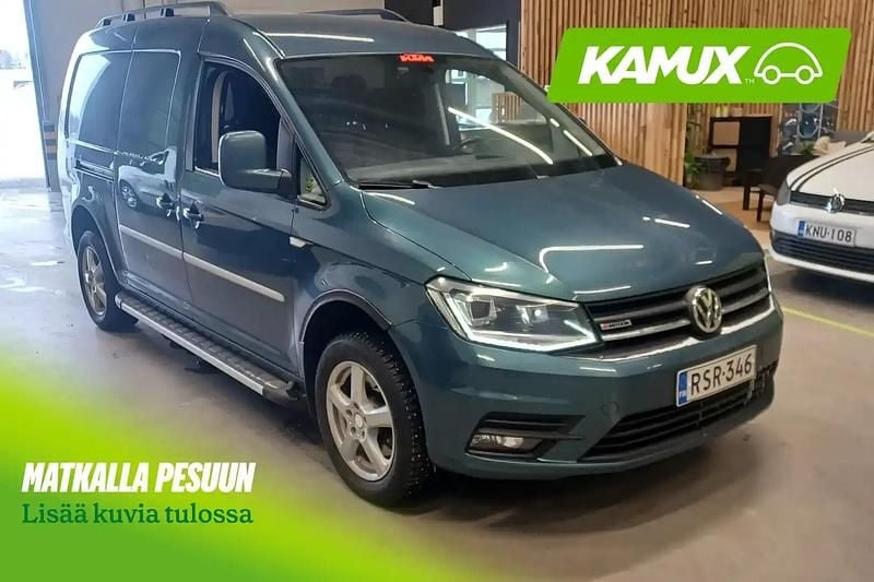 Käytetty VW Caddy Maxi 122 HP (89 kW) 2017 Vihreä Tila-auto