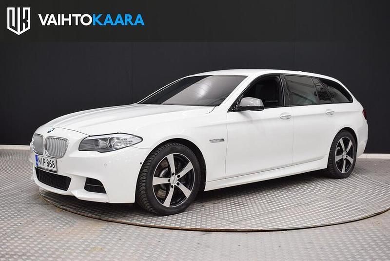Käytetty 2012 BMW M550 M Sport Sedan | 21 900 € - Kuva 1/3