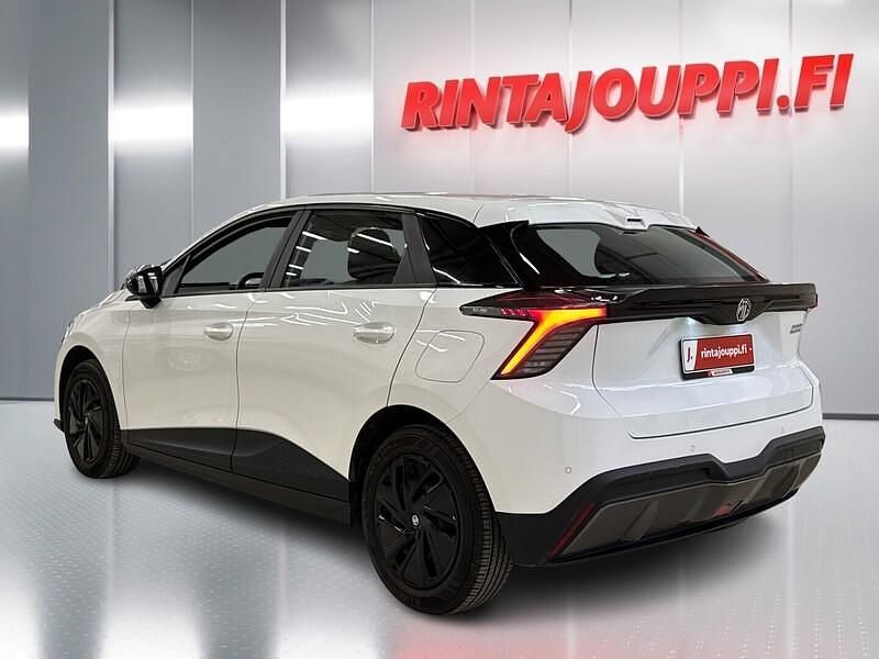 Käytetty MG MG4 EV 125 kW (170 HP) 2023 Viistoperä