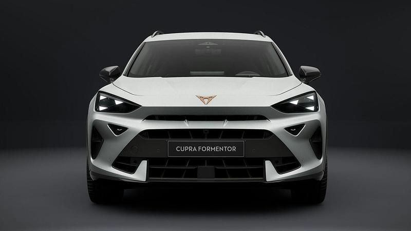 Uusi Cupra Formentor VZ 329 HP (241 kW) 2026 Valkoinen Katumaasturi