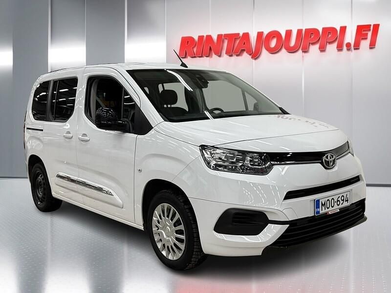 Käytetty Toyota Proace Verso Active 110 HP (80 kW) 2022 Valkoinen Farmari