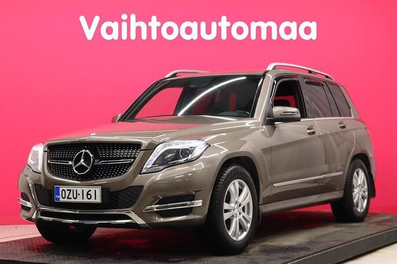 Käytetty Mercedes GLK350 265 HP (194 kW) 2012 Katumaasturi