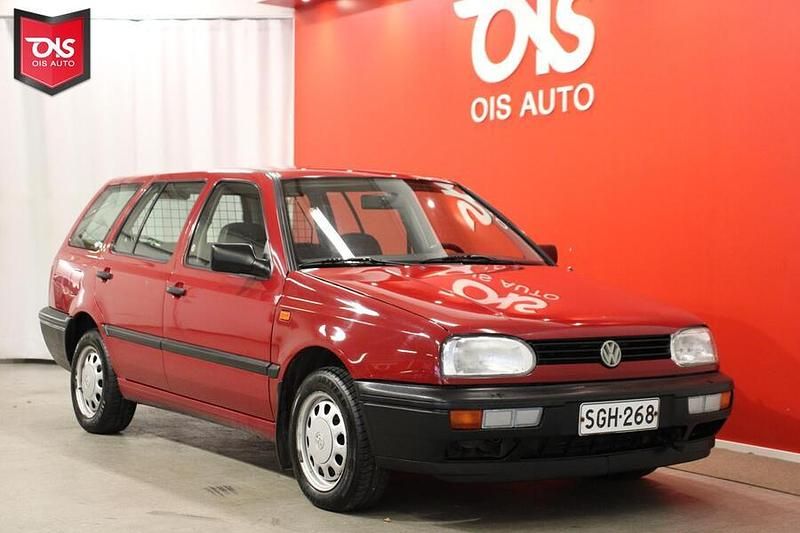 Käytetty VW Golf III 75 HP (55 kW) 1995 Farmari