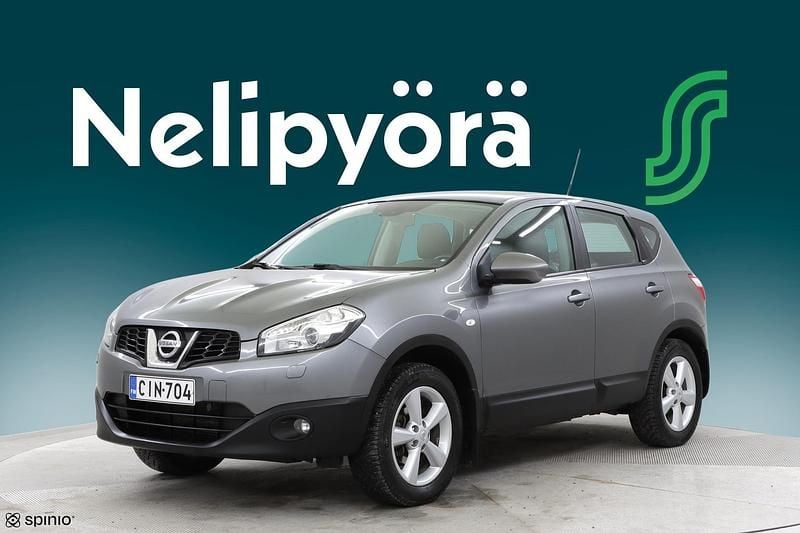 Käytetty Nissan Qashqai Acenta 141 HP (103 kW) 2012 Katumaasturi