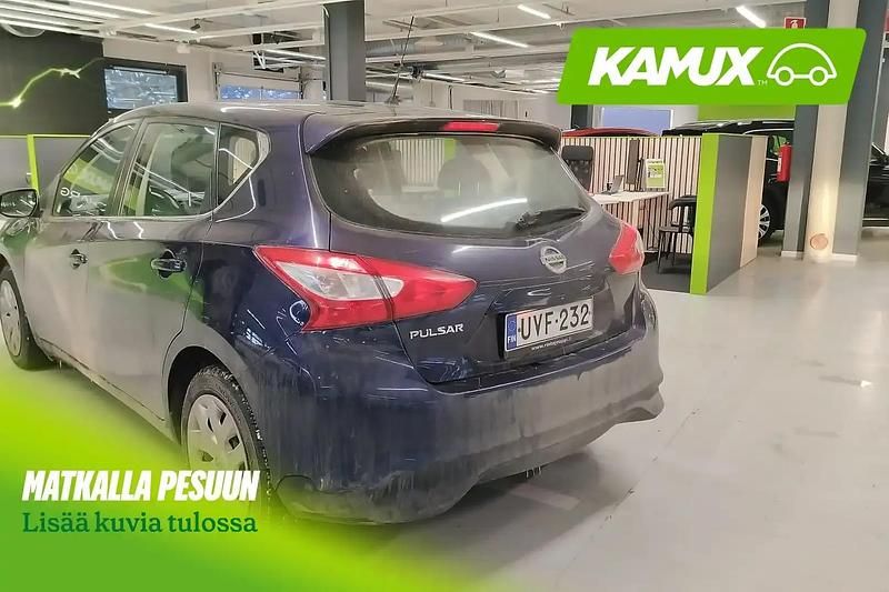 Käytetty Nissan Pulsar Visia 116 HP (85 kW) 2015 Sininen Viistoperä