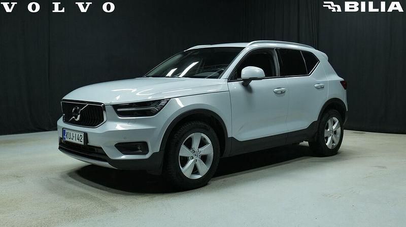 Käytetty Volvo XC40 Business Edition 129 HP (94 kW) 2021 Katumaasturi