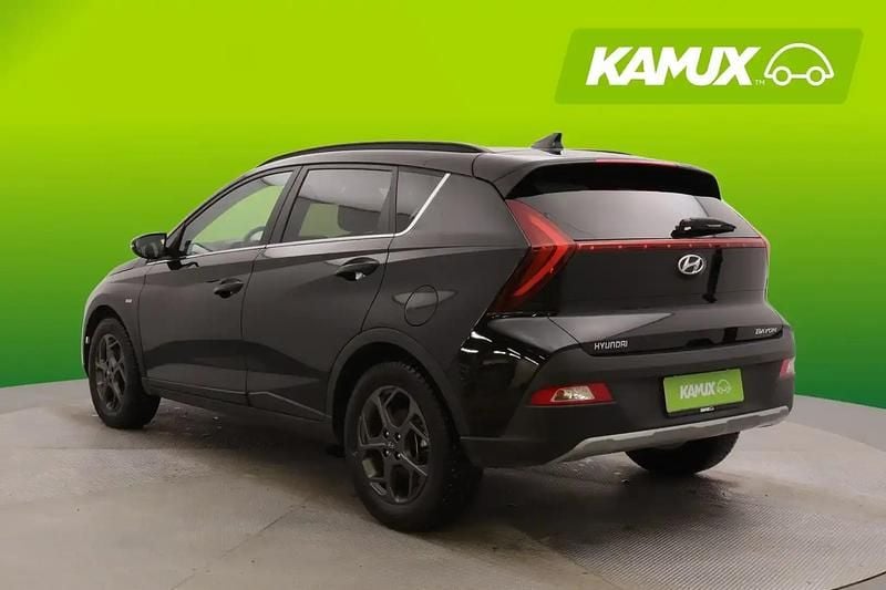 Käytetty Hyundai Bayon Style 120 HP (88 kW) 2023 Musta Katumaasturi