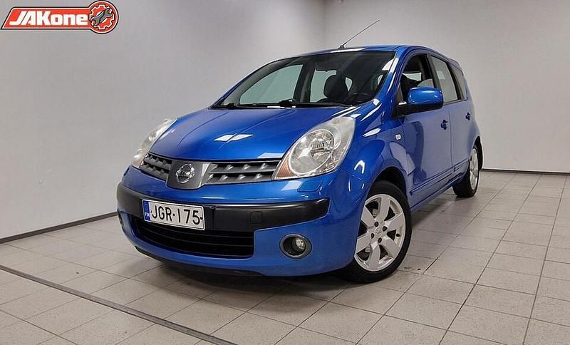 Käytetty Nissan Note Tekna 110 HP (80 kW) 2006 Keltainen Tila-auto