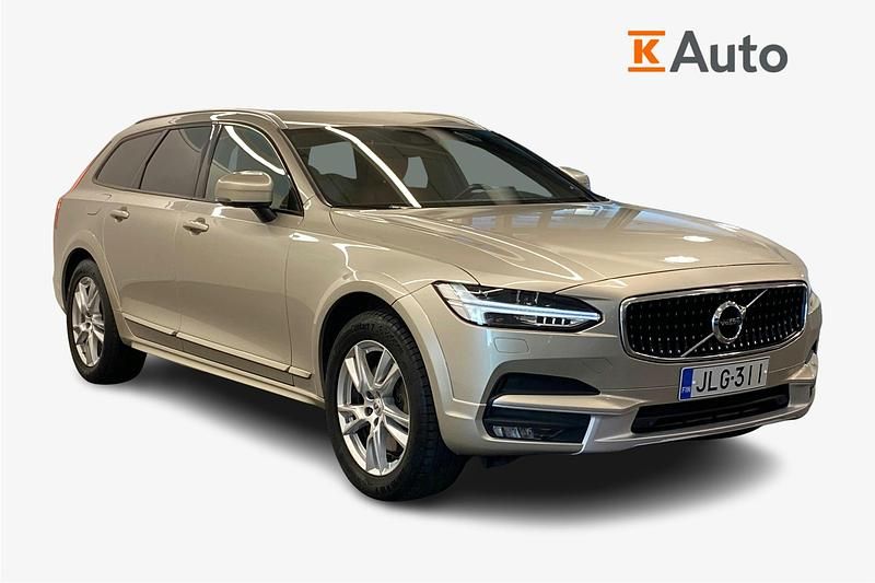 Käytetty Volvo V90 CC Business Edition 232 HP (170 kW) 2019 Ruskea (beige) Farmari