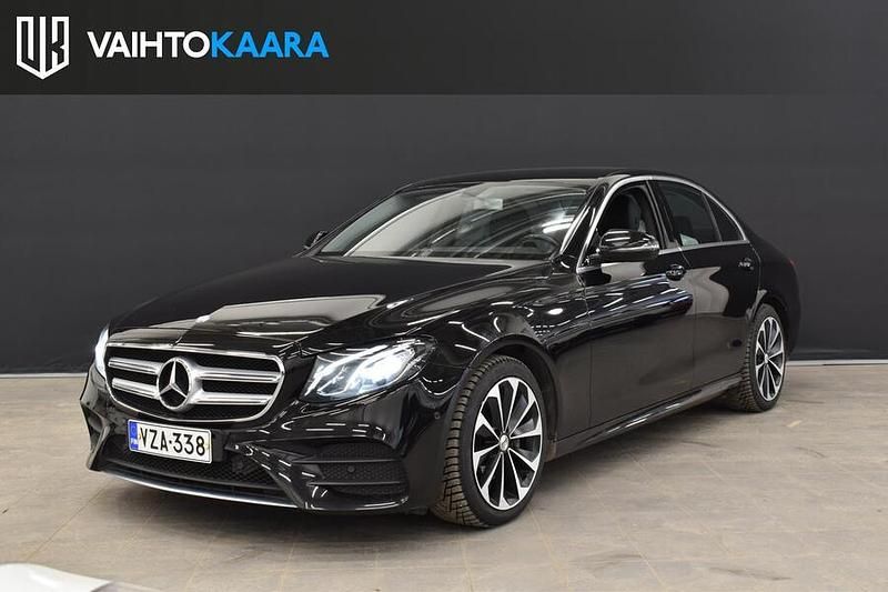 Käytetty 2016 Mercedes E220 Business Sedan | 26 800 € (Perustarjous) - Kuva 1/2