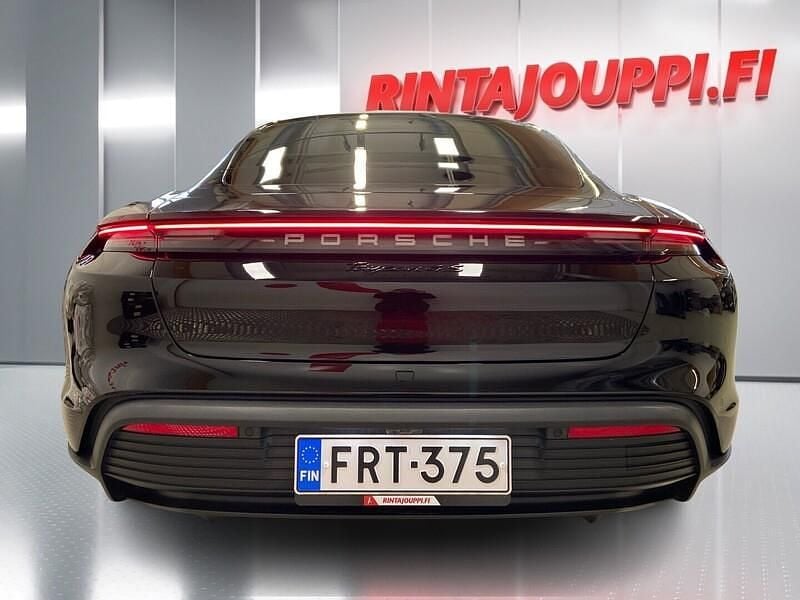 Käytetty Porsche Taycan 4S Performance Package 389 kW (530 HP) 2023 Sedan