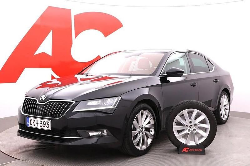 Käytetty 2017 Skoda Superb Style Sedan | 22 980 € (Perustarjous) - Kuva 1/4