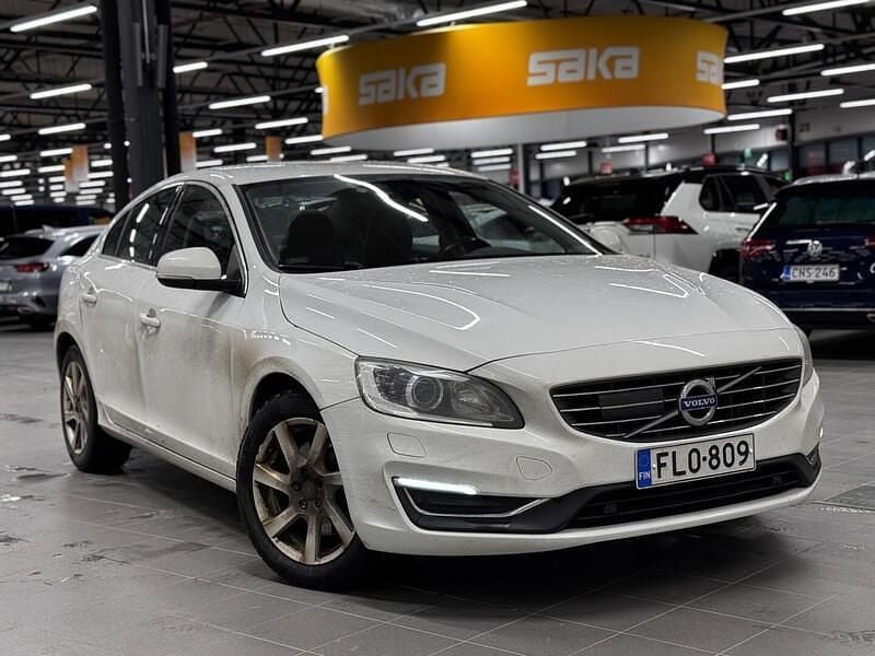Käytetty 2015 Volvo S60 Summum Sedan | 16 900 € - Kuva 1/4