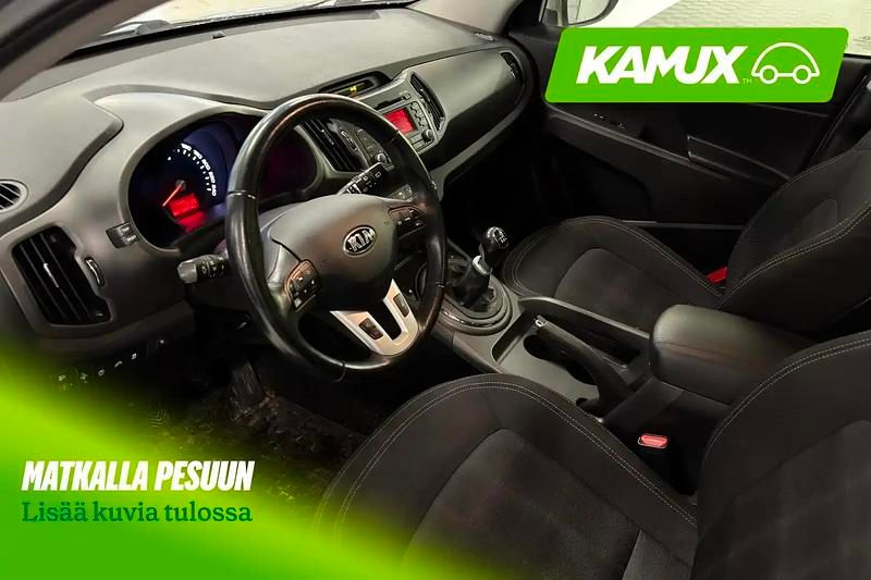 Käytetty Kia Sportage LX 135 HP (99 kW) 2013 Hopea / harmaa Katumaasturi