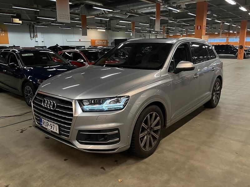 Käytetty 2018 Audi Q7 S-Line Katumaasturi | 46 900 € - Kuva 1/4