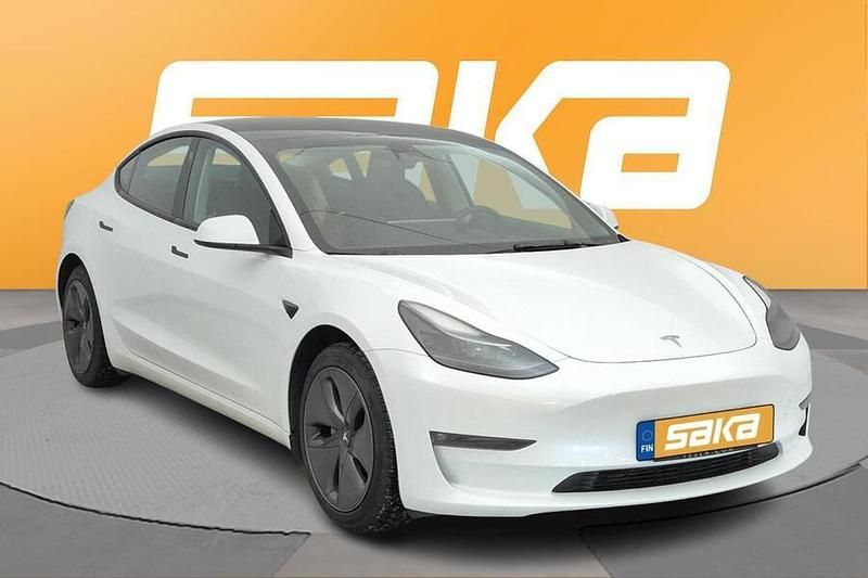 Käytetty 2022 Tesla Model 3 Sedan | 26 800 € (Perustarjous) - Kuva 1/4