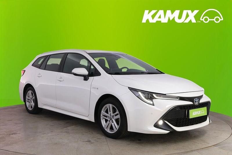 Käytetty 2022 Toyota Corolla Active Farmari | 22 470 € (Perustarjous) - Kuva 1/3