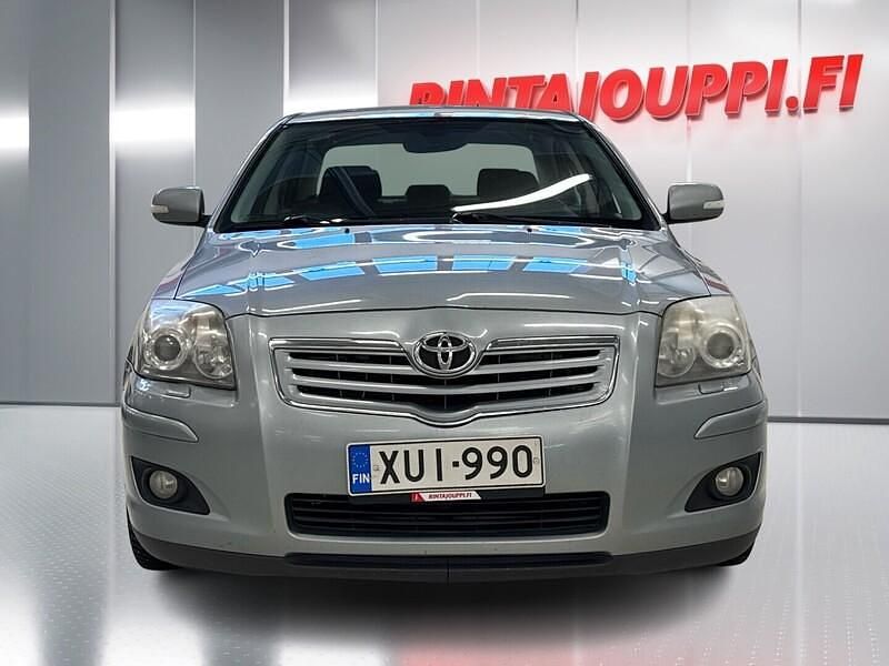 Käytetty Toyota Avensis Sol 150 HP (110 kW) 2009 Sedan