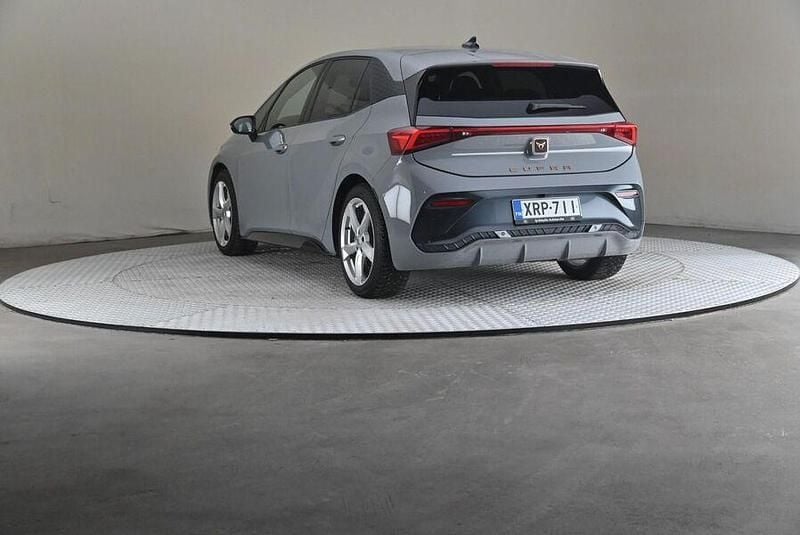 Käytetty Cupra Born e-Boost 169 kW (231 HP) 2023 Viistoperä