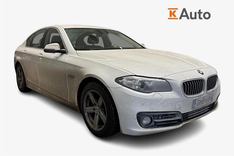 Käytetty BMW 518 Exclusive 150 HP (110 kW) 2016 Valkoinen Sedan