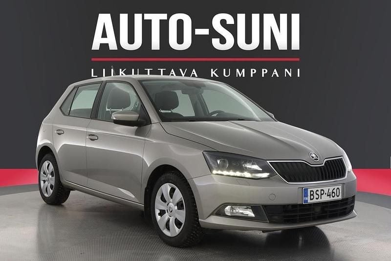 Käytetty Skoda Fabia Ambition 90 HP (66 kW) 2015 Ruskea Viistoperä