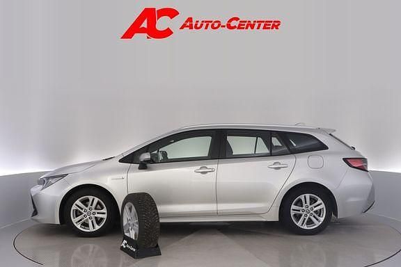 Käytetty Toyota Corolla Active 121 HP (88 kW) 2021 Hopea Farmari