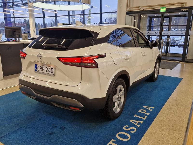 Käytetty Nissan Qashqai N-Connecta 2023 Katumaasturi