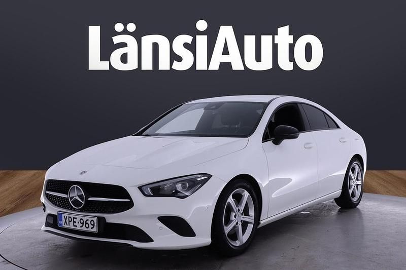 Käytetty 2020 Mercedes A180 Business Coupe - kaksiovinen | 24 900 € (Perustarjous) - Kuva 1/1