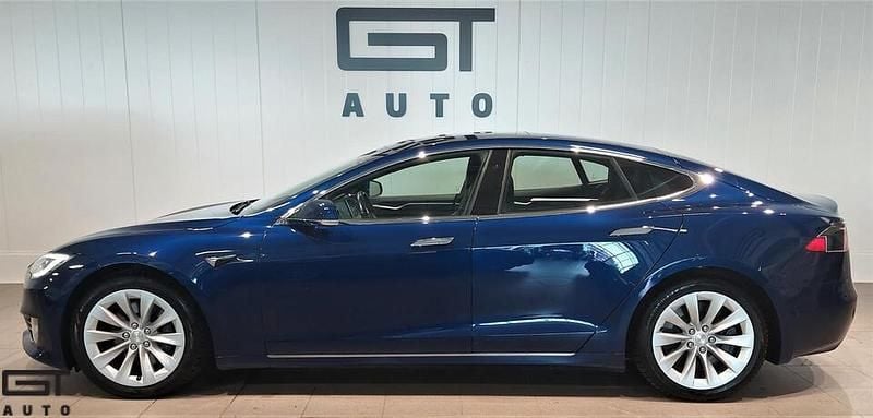 Käytetty Tesla Model S 450 kW (613 HP) 2018 Viistoperä