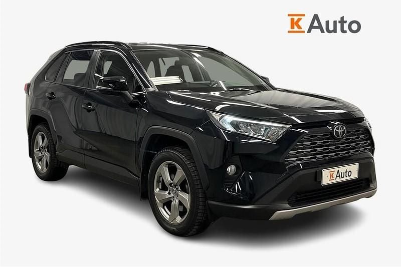 Käytetty Toyota RAV4 Multidrive S 175 HP (128 kW) 2020 Katumaasturi
