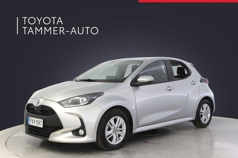 Hopea Käytetty 2024 Toyota Yaris Hybrid Active Viistoperä | 22 480 € (Perustarjous) - Kuva 1/3
