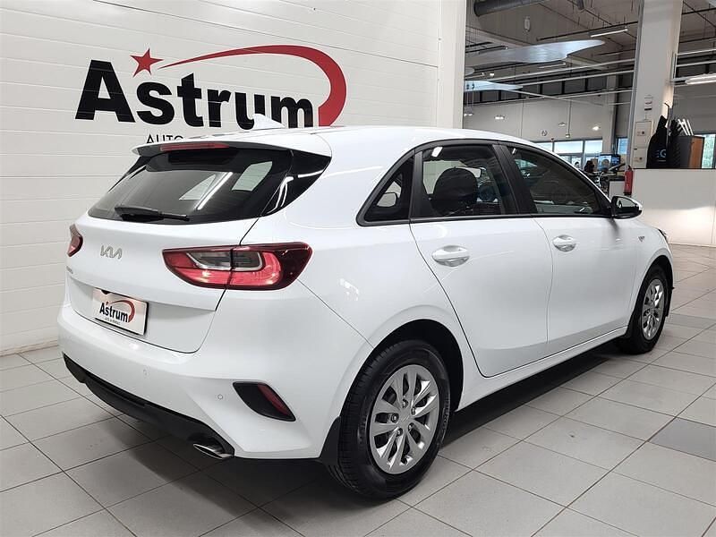 Uusi Kia Ceed LX 101 HP (74 kW) 2025 Viistoperä