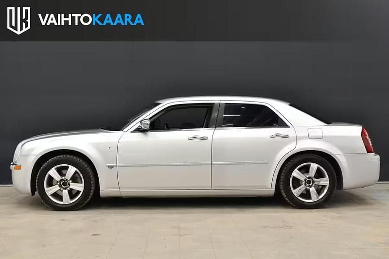 Käytetty Chrysler 300C 249 HP (183 kW) 2005 Sedan