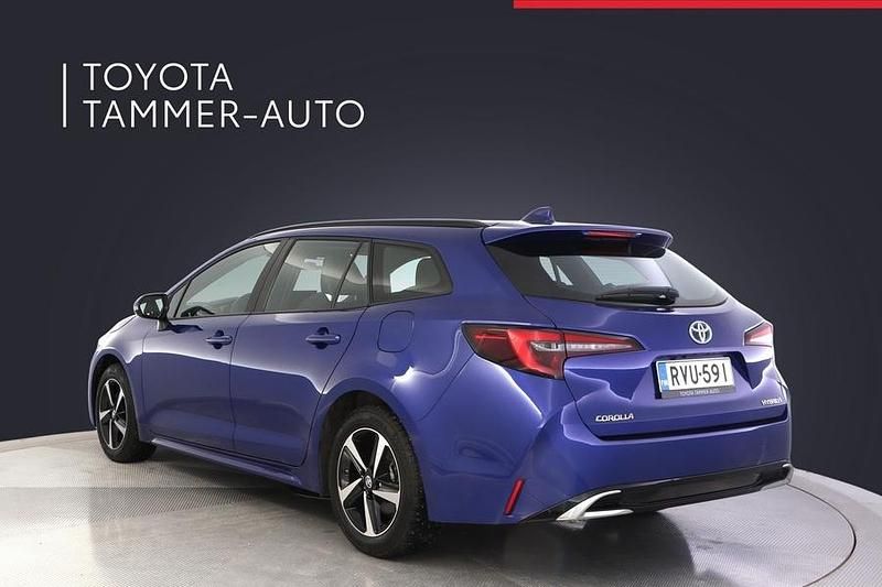 Käytetty Toyota Corolla Active 140 HP (102 kW) 2024 Sininen Farmari